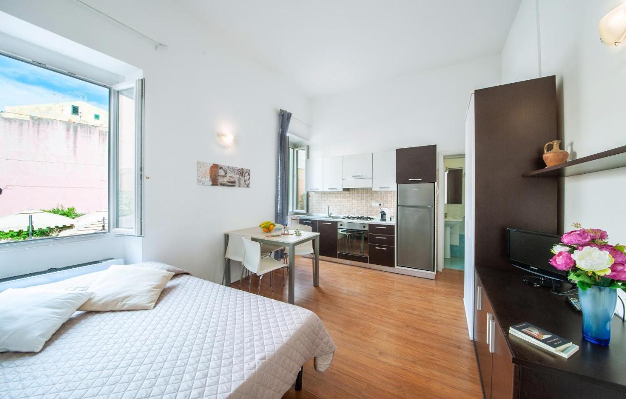 Alghero Appartamento In Centro Casa Ferret Εξωτερικό φωτογραφία