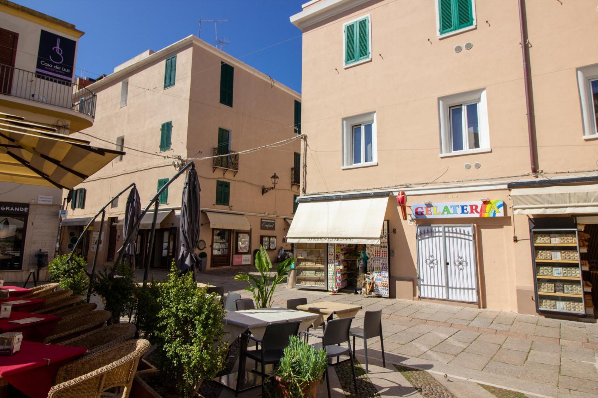 Alghero Appartamento In Centro Casa Ferret Εξωτερικό φωτογραφία