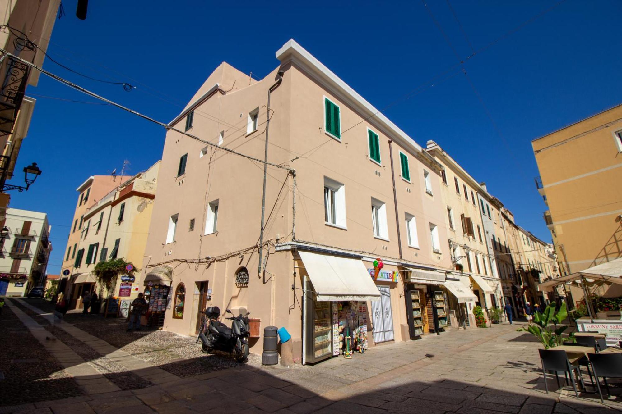 Alghero Appartamento In Centro Casa Ferret Εξωτερικό φωτογραφία