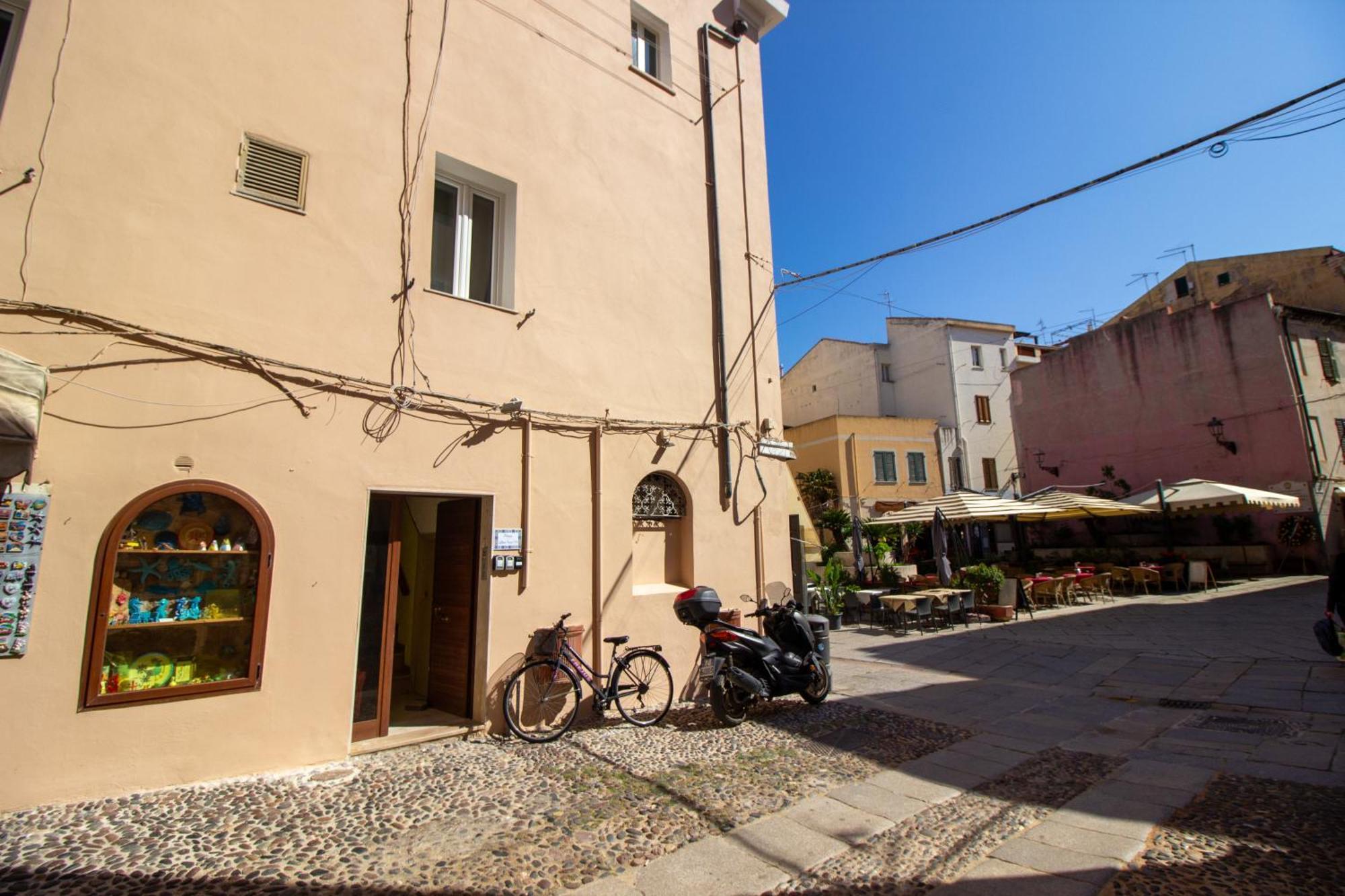 Alghero Appartamento In Centro Casa Ferret Εξωτερικό φωτογραφία