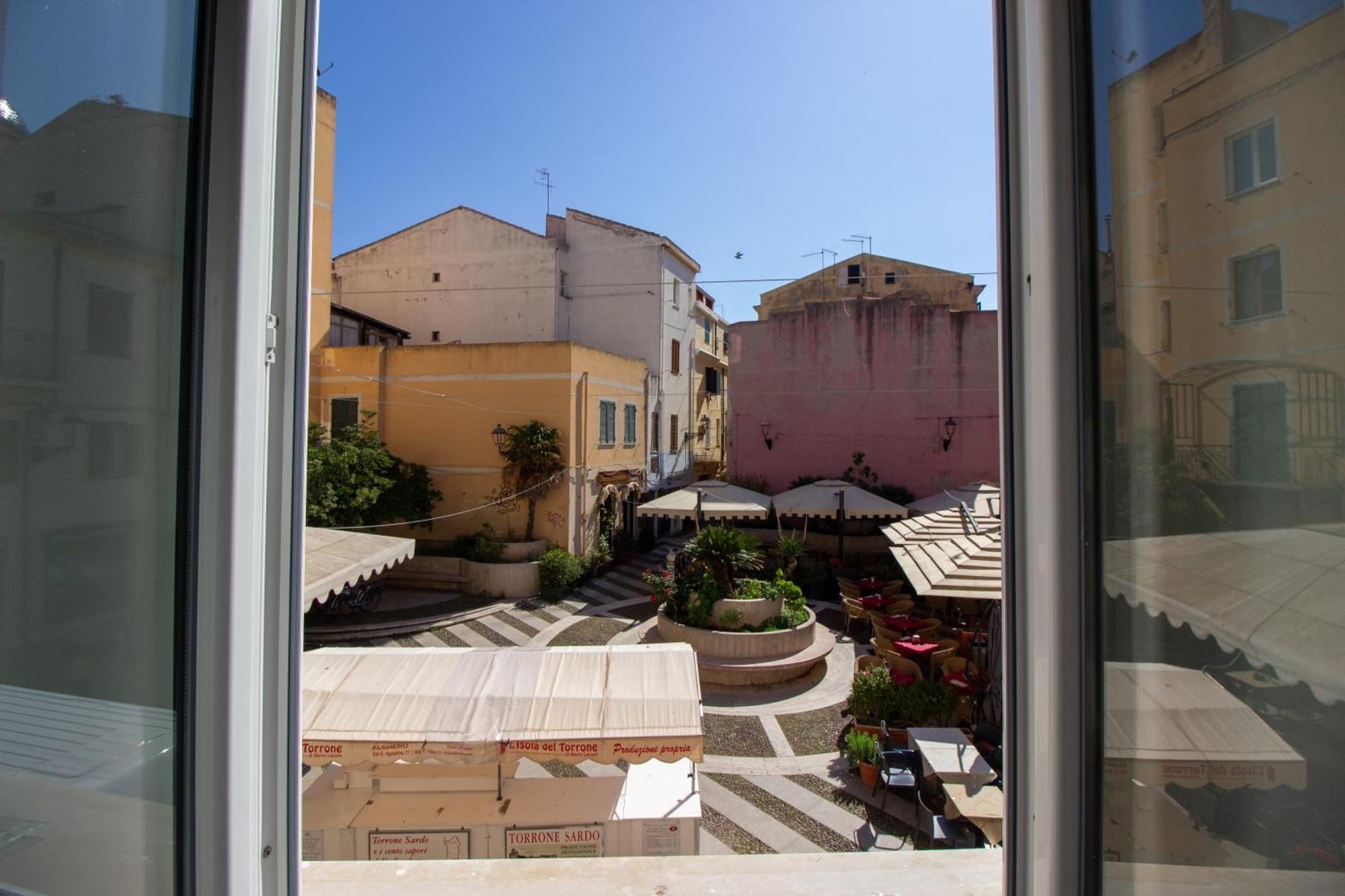 Alghero Appartamento In Centro Casa Ferret Εξωτερικό φωτογραφία