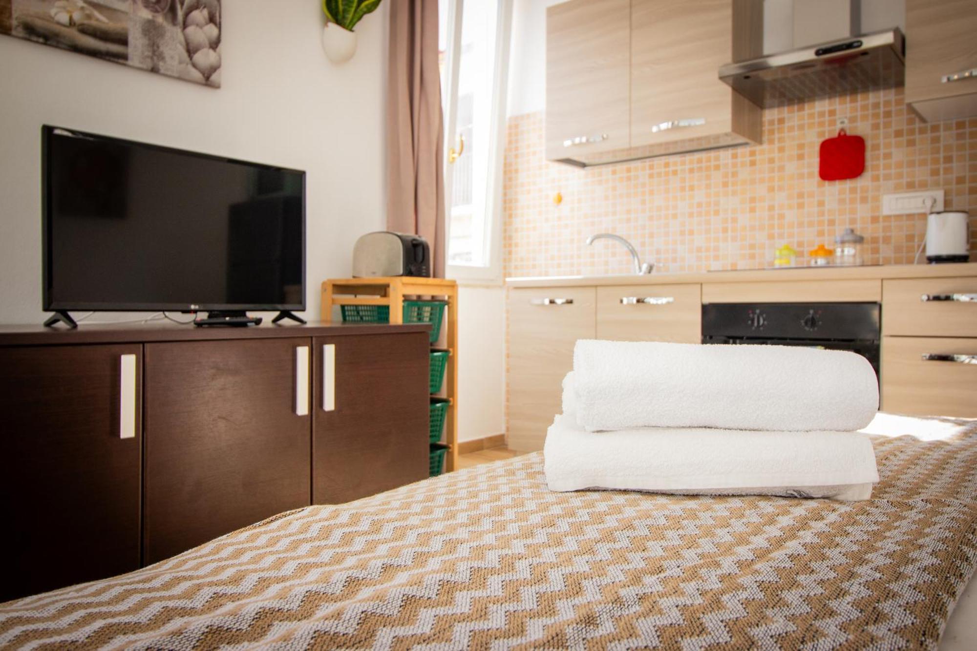 Alghero Appartamento In Centro Casa Ferret Εξωτερικό φωτογραφία